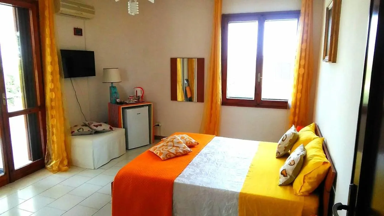 B&B Da Sissi La Maddalena  Bed & Breakfast La Maddalena (Cagliari)