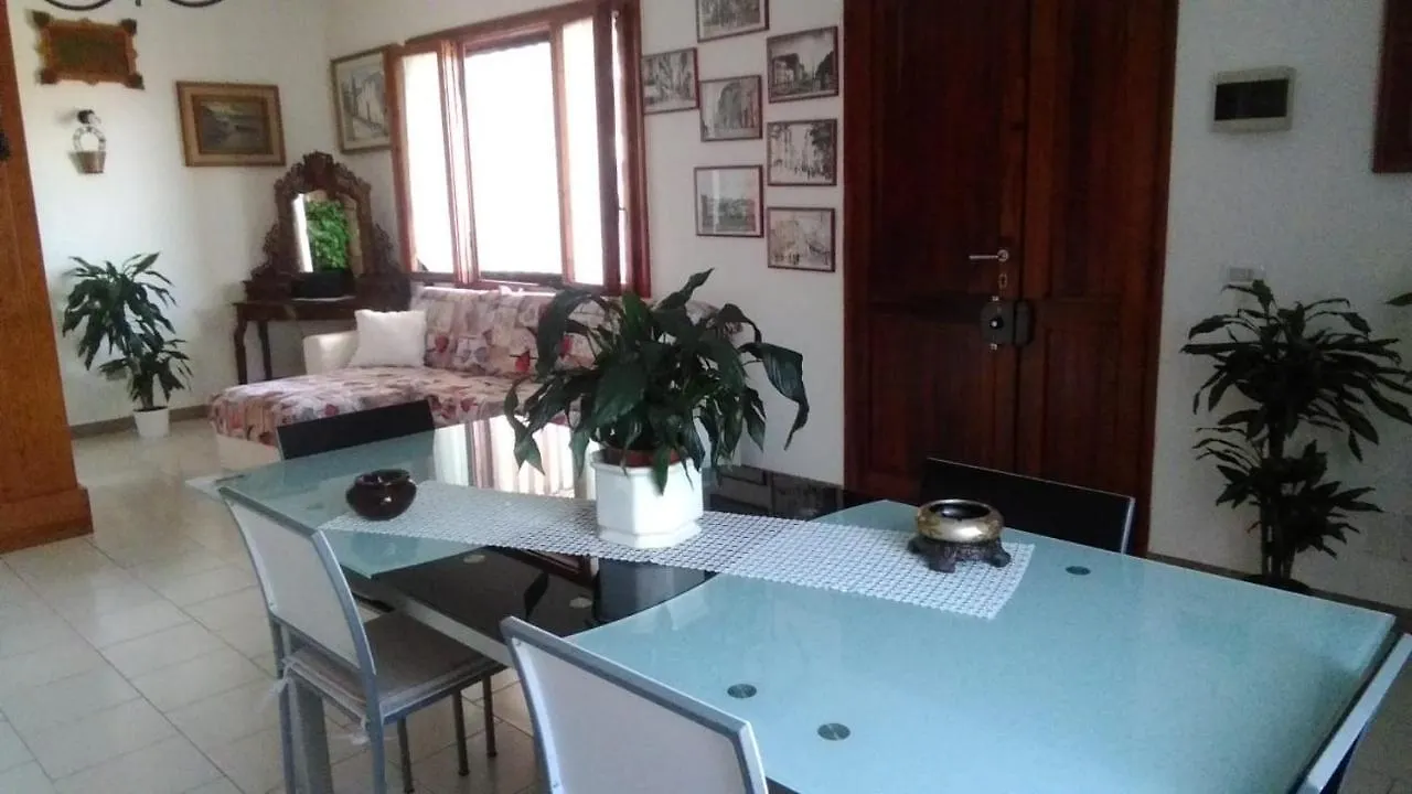 B&B Da Sissi La Maddalena  Bed & Breakfast