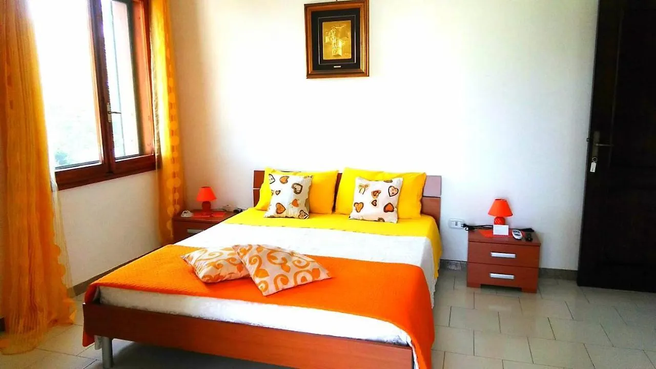 Bed & Breakfast B&B Da Sissi La Maddalena  Italy